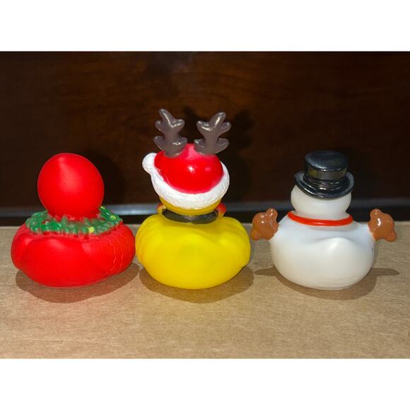 NEW (3) Christmas Reindeer Snowman Redbird 2" Rubber Ducks Duckies Jeep Ducked - Picture 3 of 5